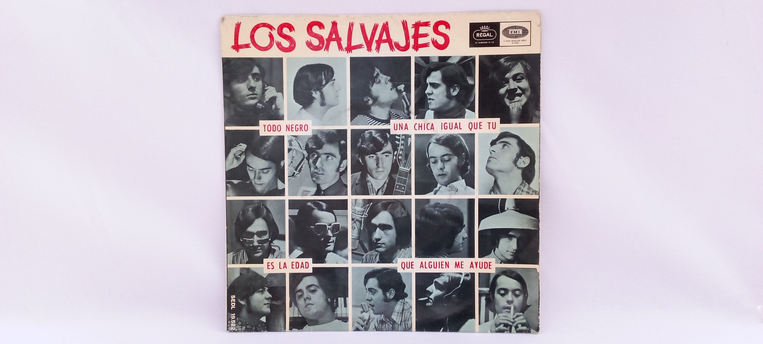 Compro vinilos en Viladecans, compra venta vinilos Barcelona, Los Salvajes: Todo Negro, Los Salvajes, Rock Garage, Beat, compra venta vinilos de Rock, vender discos de vinilo online, vender discos de vinilo en Barcelona, Quiero vender discos de vinilo, Vinilos segunda mano Barcelona, Precio de discos de vinilo usados, Tienda discos Barcelona, Tienda vinilos segunda mano Barcelona,