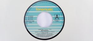 Vender vinlos de Rock, Metropoli: Huracán, Metropoli, AOR, Hard Rock, vinilos de Hard Rock, Dónde vender discos de vinilo en Barcelona, Dónde vender discos de vinilo usados, Dónde vender vinilos segunda mano, Vender vinilos en Girona, compra venta discos de vinilo Girona